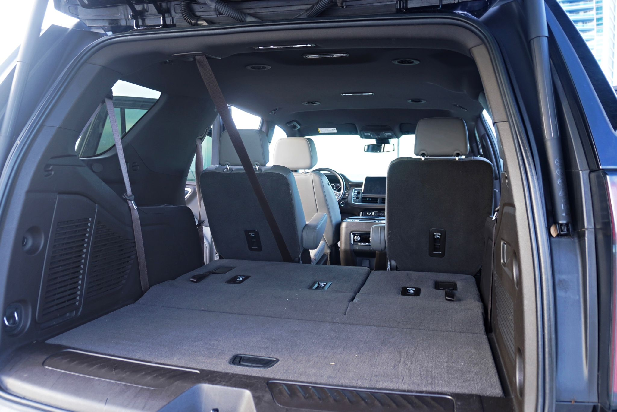 2021-Chevrolet-Tahoe-LT-miami-exotic-toys-6.webp