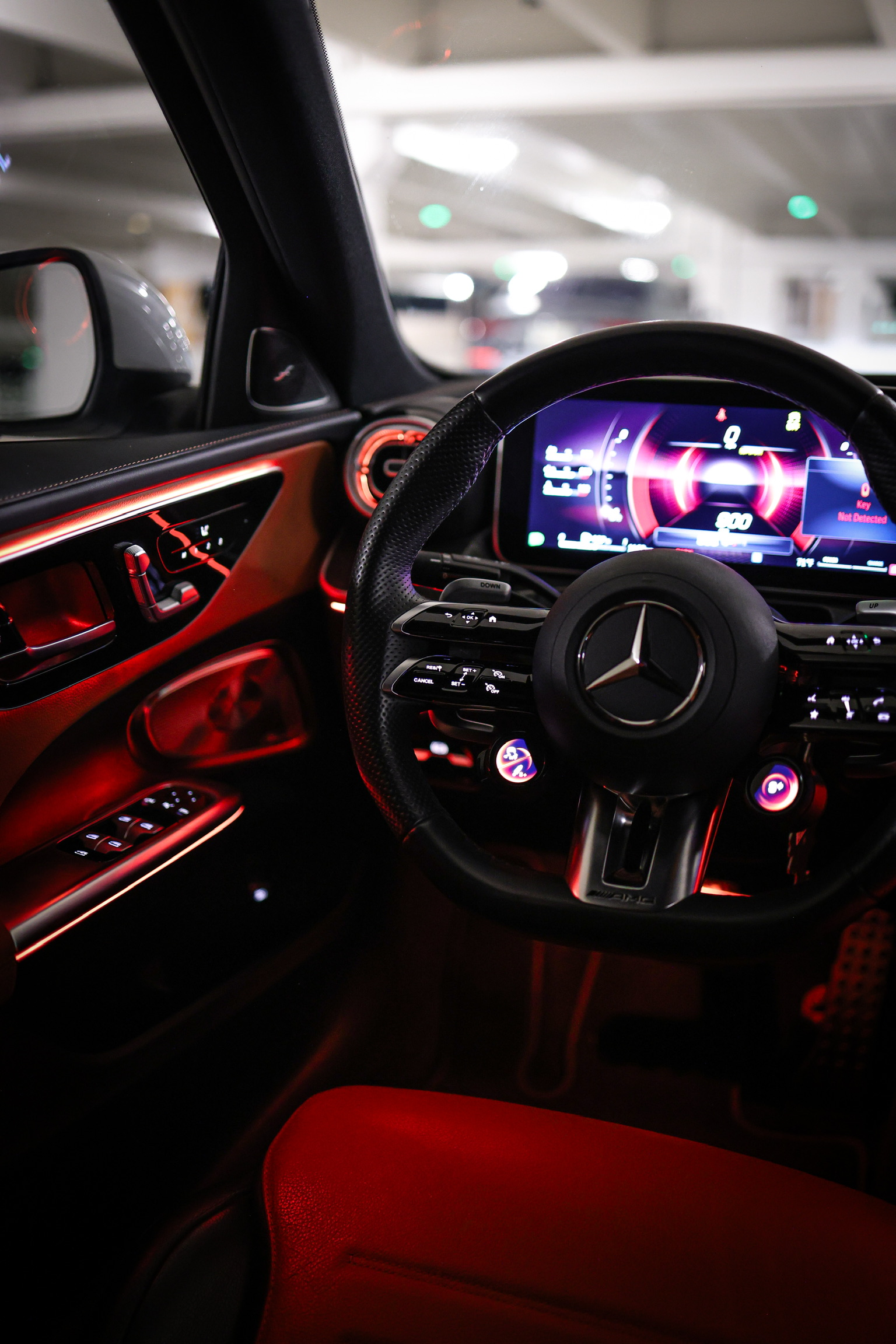 2023-Mercedes-Benz-AMG-C43-20.webp