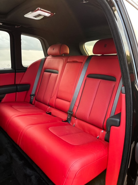 2023-rolls-Royce-cullinan-5.webp