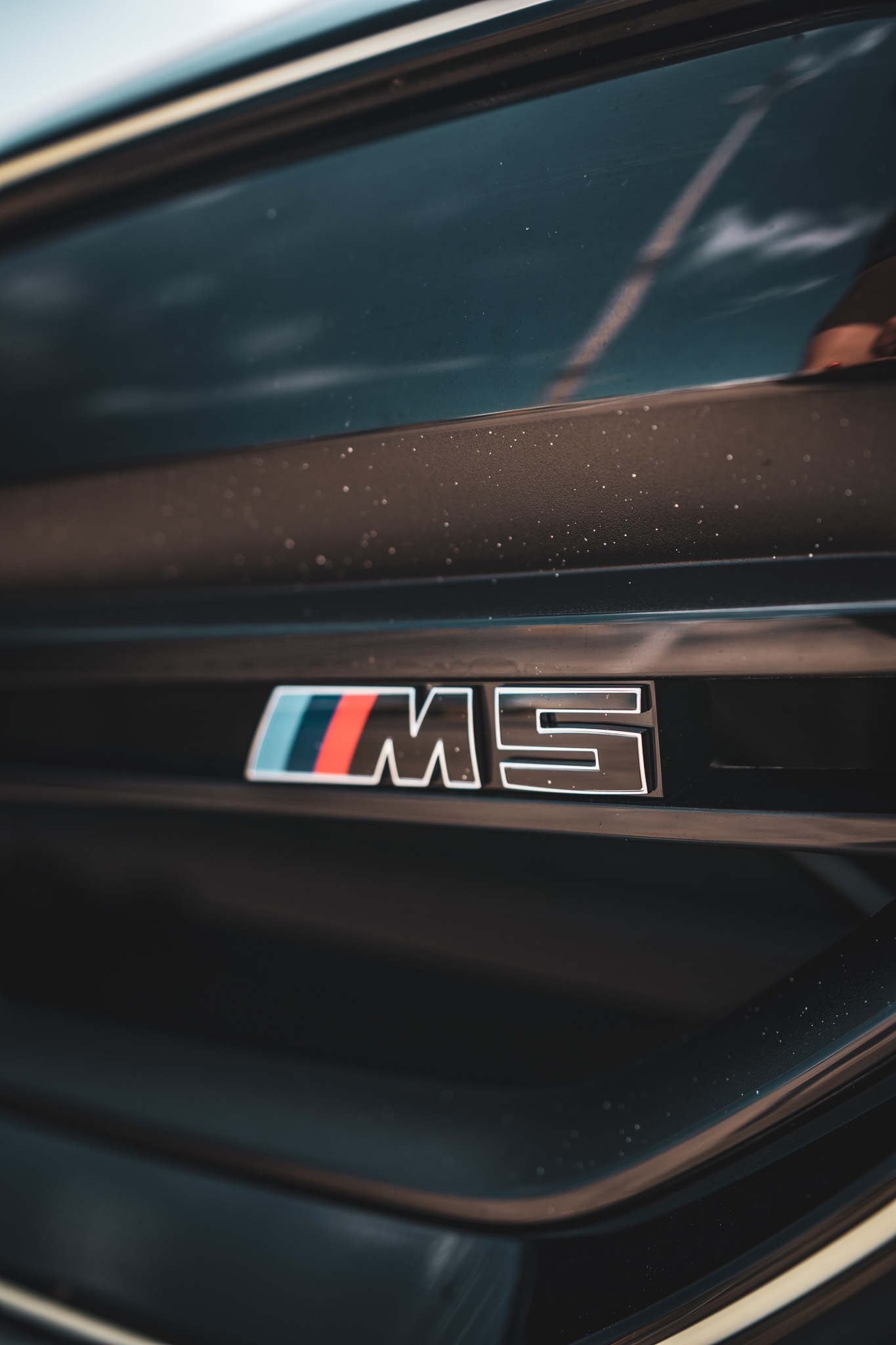 2024-BMW-M5-Competition-Miami-exotic-Toys-7.webp