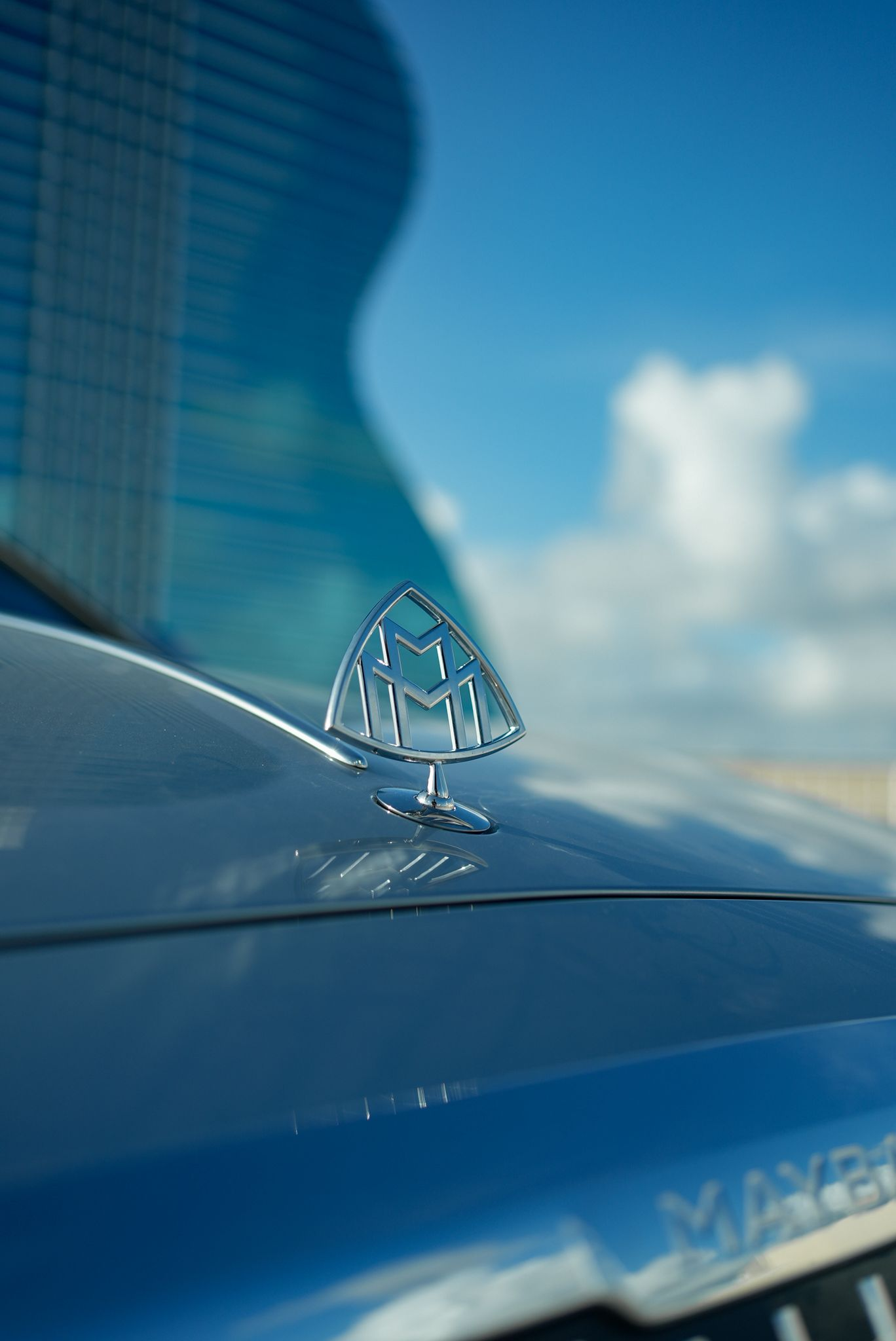 2024-Mercedes-Benz-s580-Maybach-11.webp