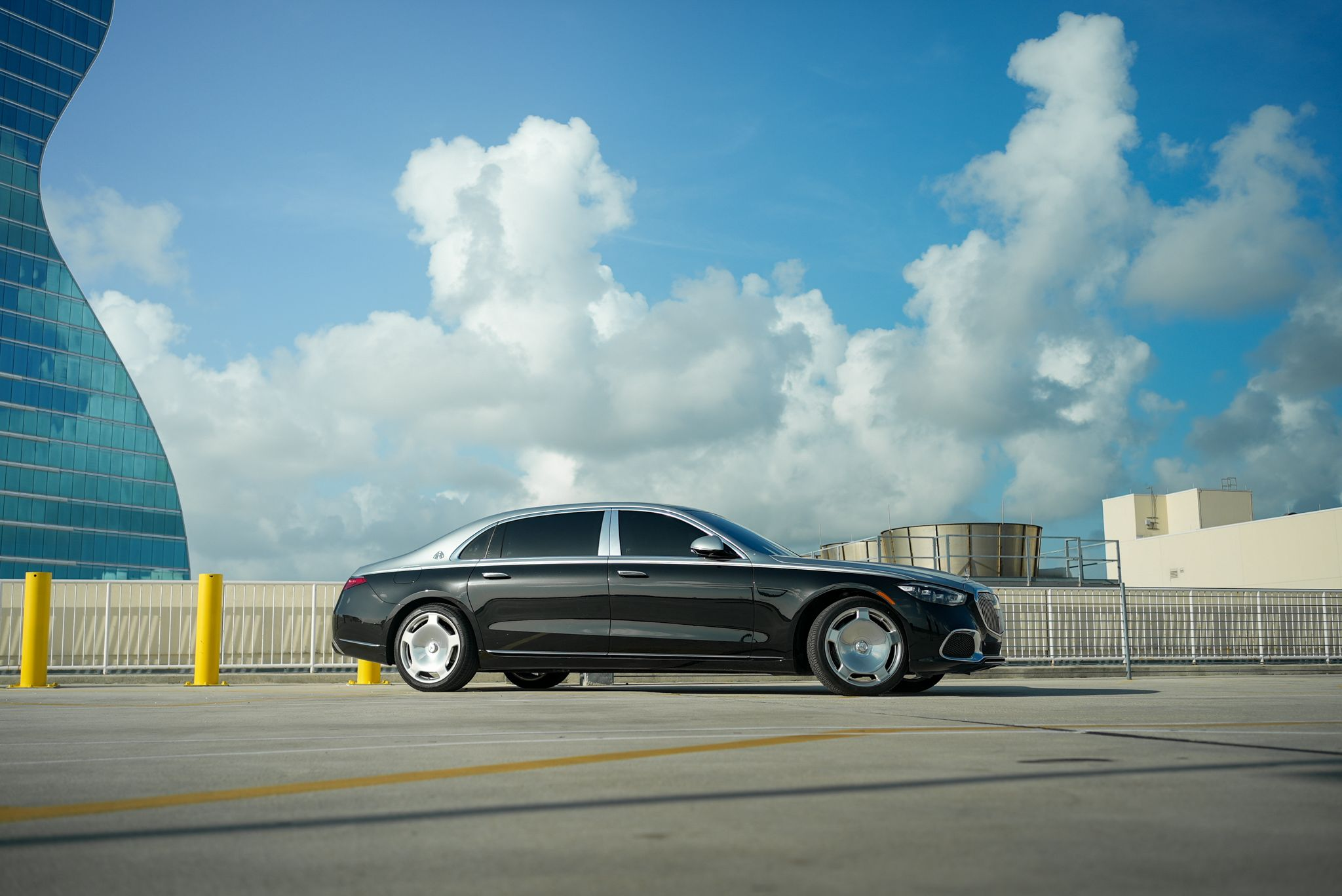 2024-Mercedes-Benz-s580-Maybach-28.webp
