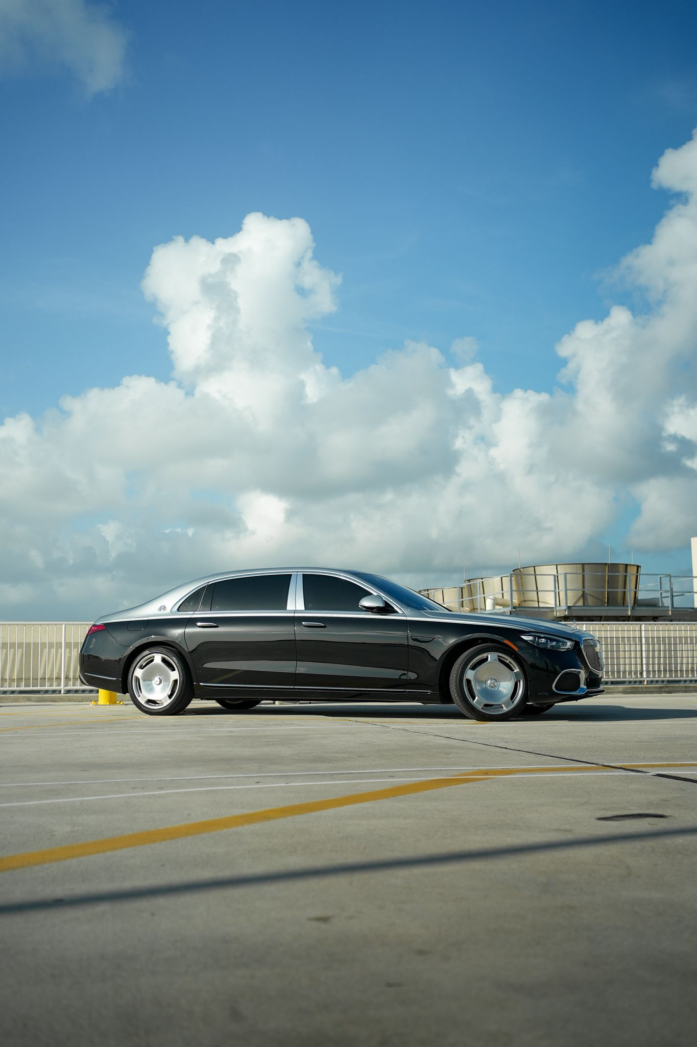 2024-Mercedes-Benz-s580-Maybach-29.webp