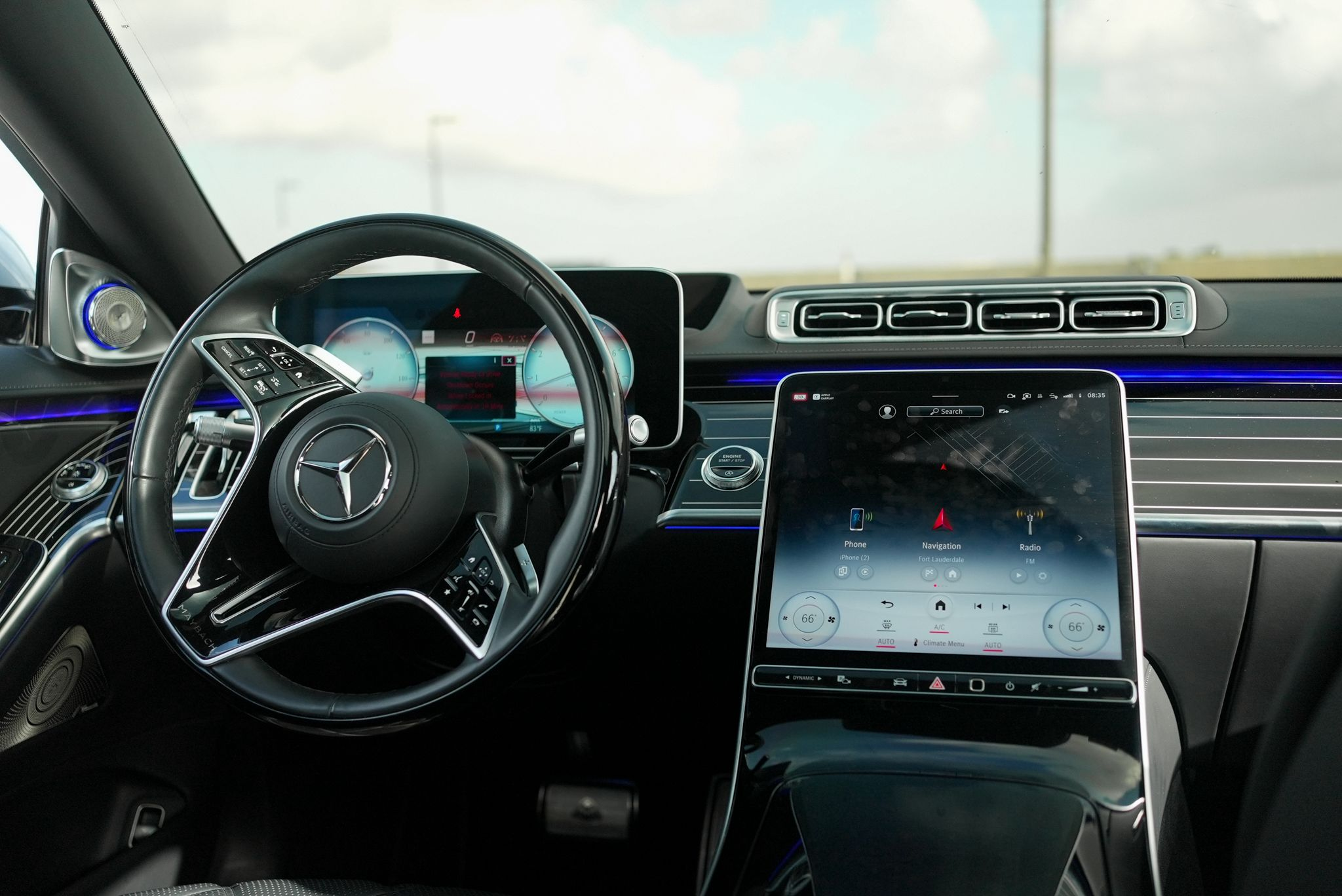2024-Mercedes-Benz-s580-Maybach-31.webp