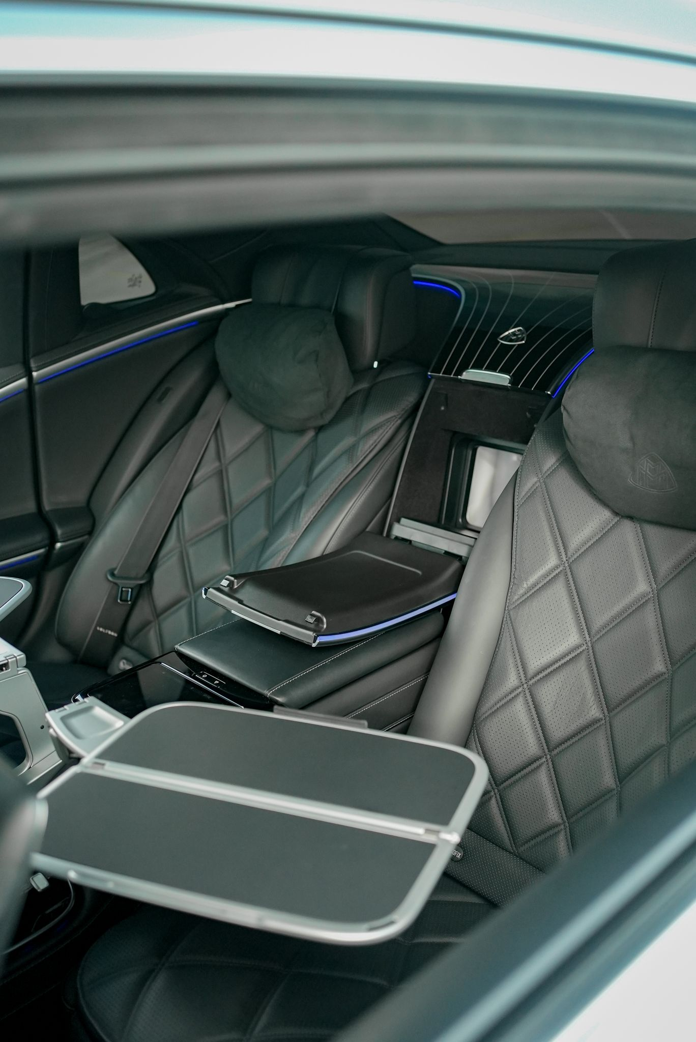 2024 Mercedes Benz s580 Maybach (48)