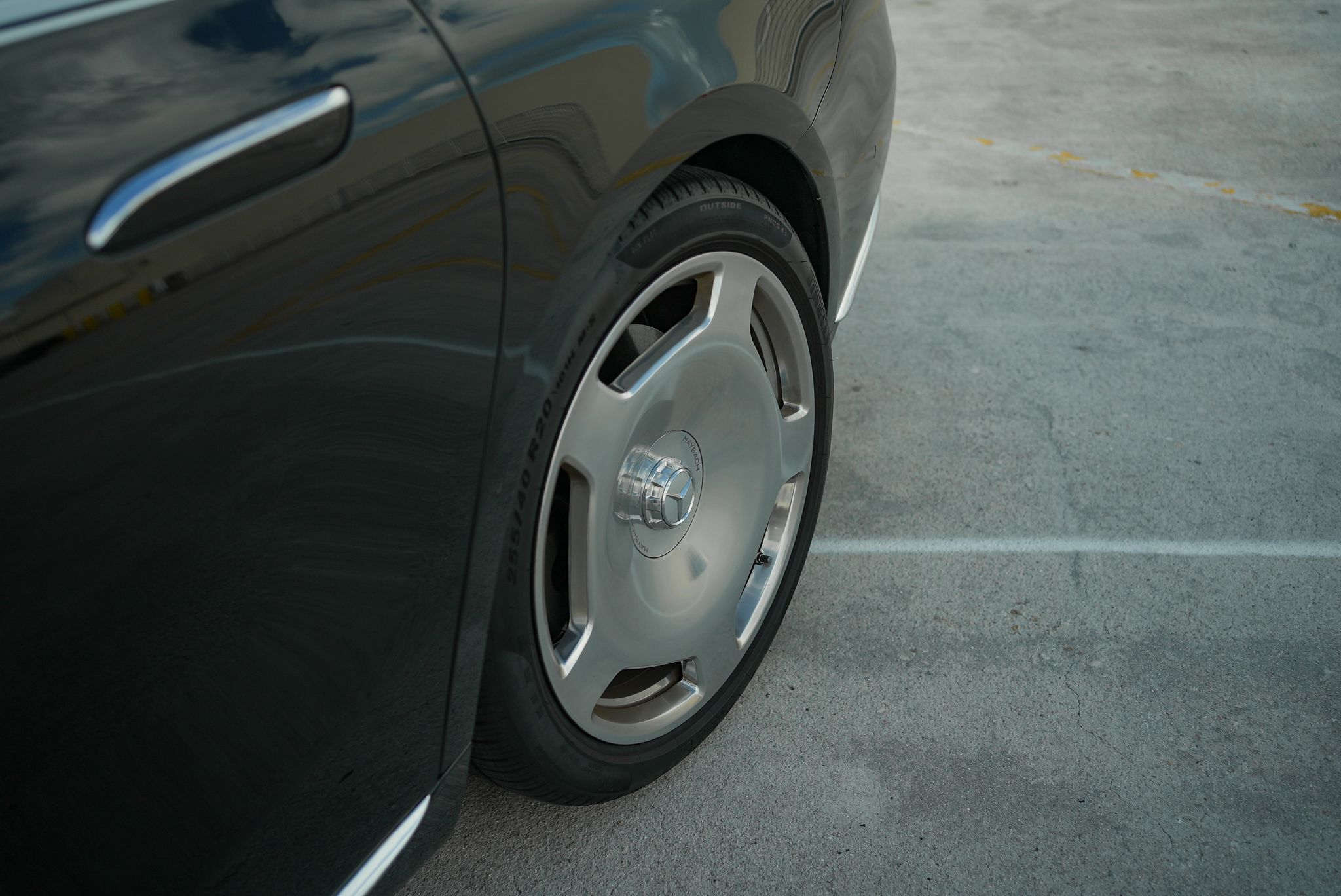 2024-Mercedes-Benz-s580-Maybach-8.webp