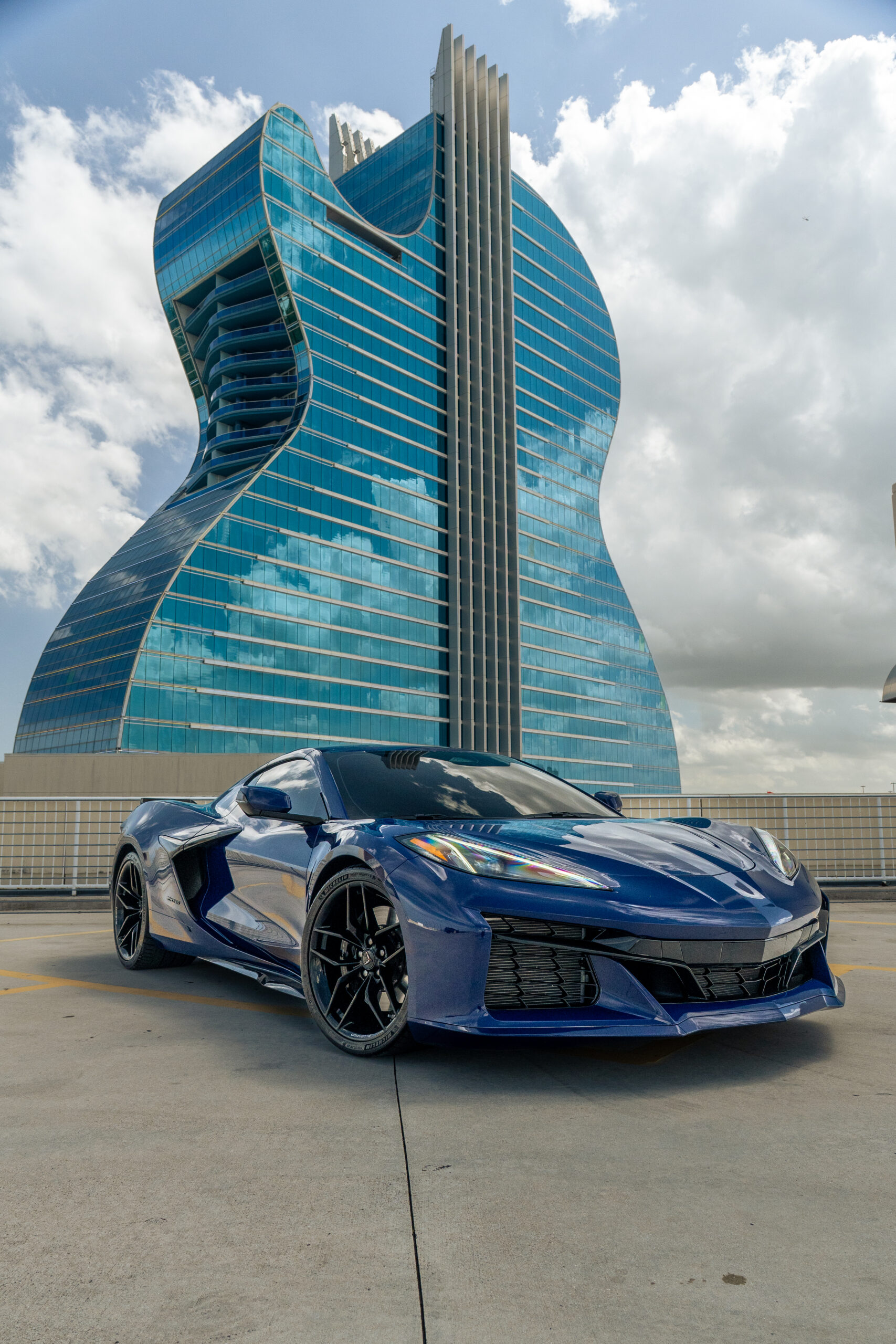 Luxury car rental Miami service - exotic cars lineup