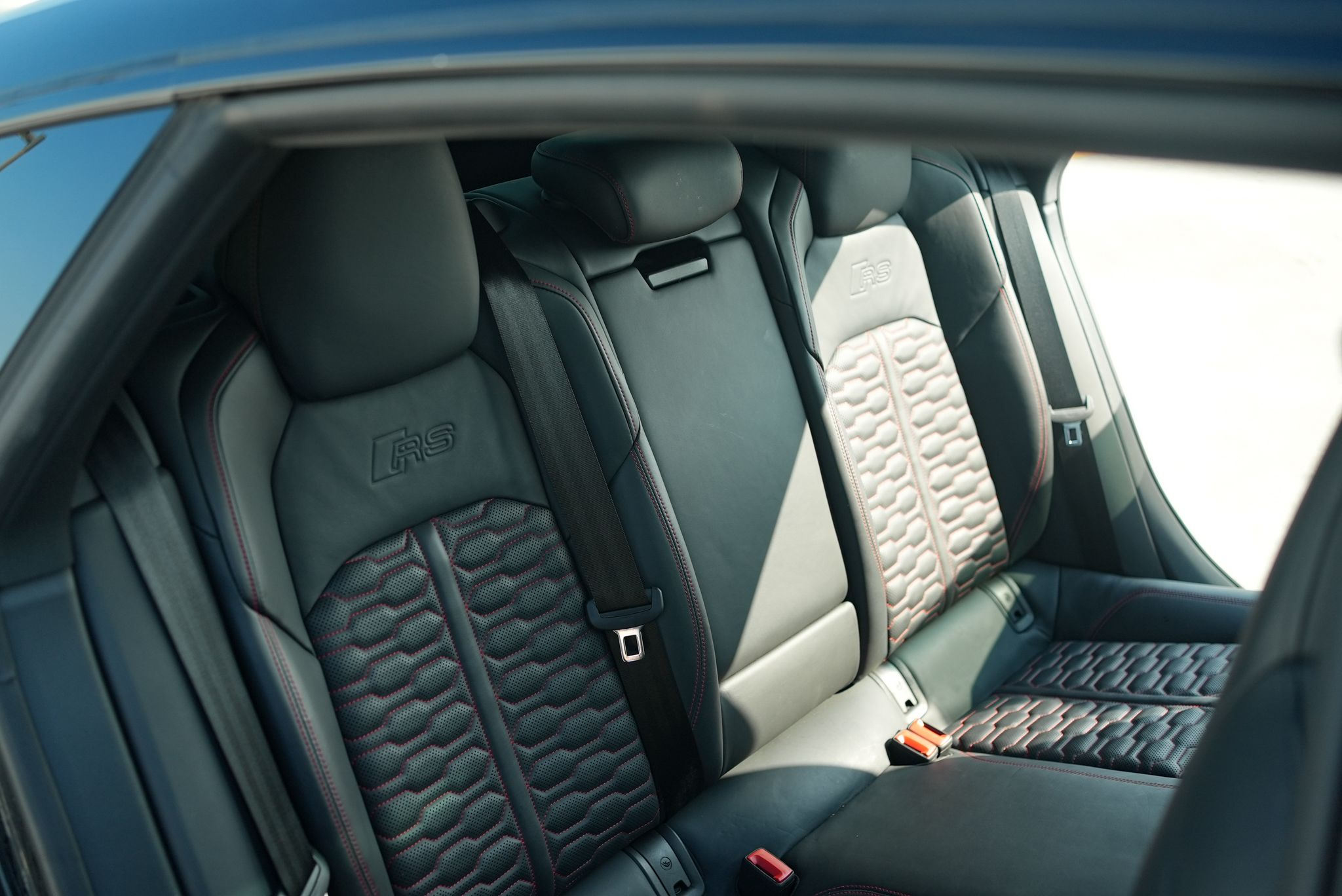 Miami-Exotic-toys-2021-Audi-Rs7-w-Stars-24.webp